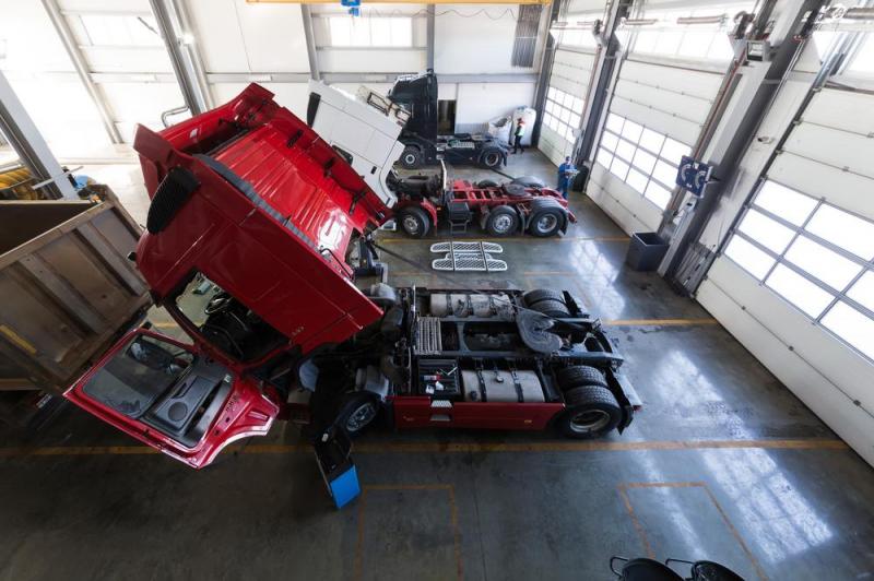 Quel outillage professionnel choisir pour vos poids lourds ?